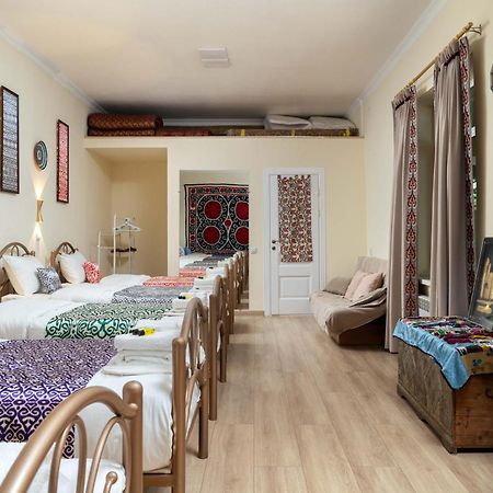 Green Yard Boutique Guesthouse Tashkent Exterior photo
